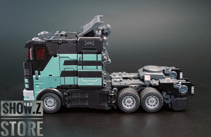 G-Creation GDW-01B Darkness Maxmas IDW Nemesis Prime - Image 10