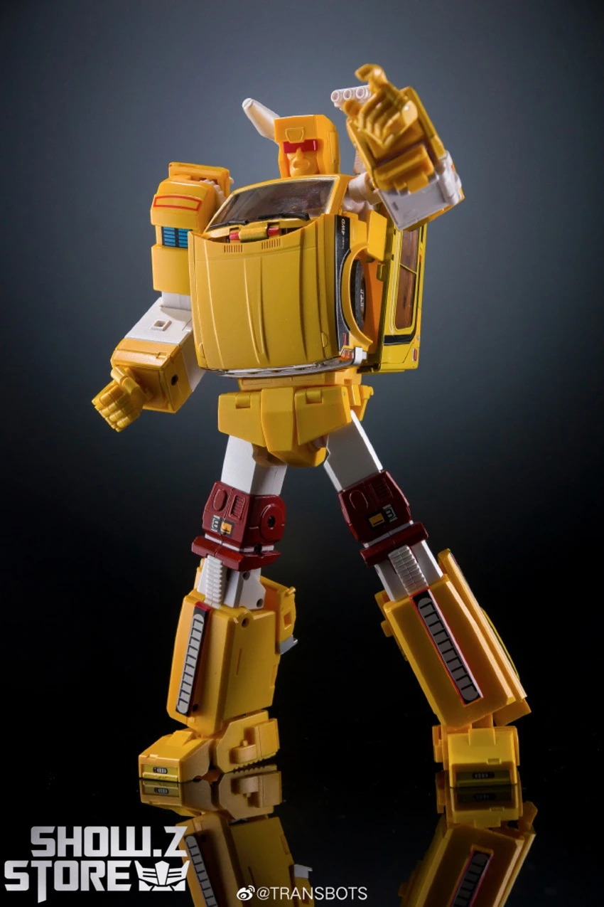XTransbots MX-8Y Aegis Trailbreaker Yellow Diamond Version - Image 13