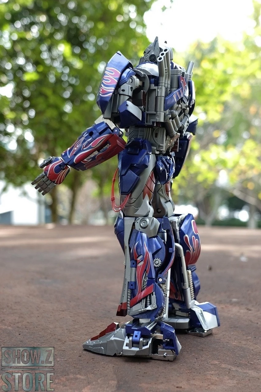 Unique Toys R-02 Challenger Optimus Prime 2nd Edition - Image 6