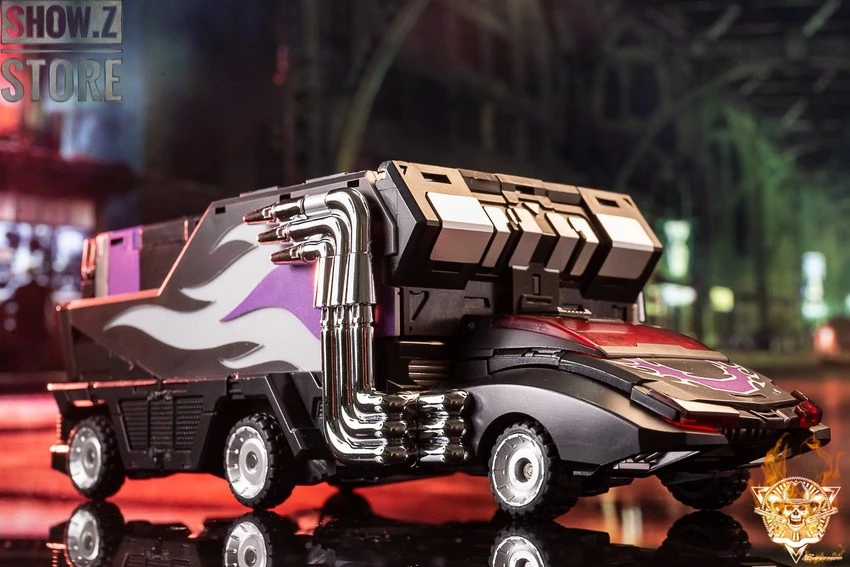 DX9 D06T Terror Shatterd Glass Rodimus - Image 12