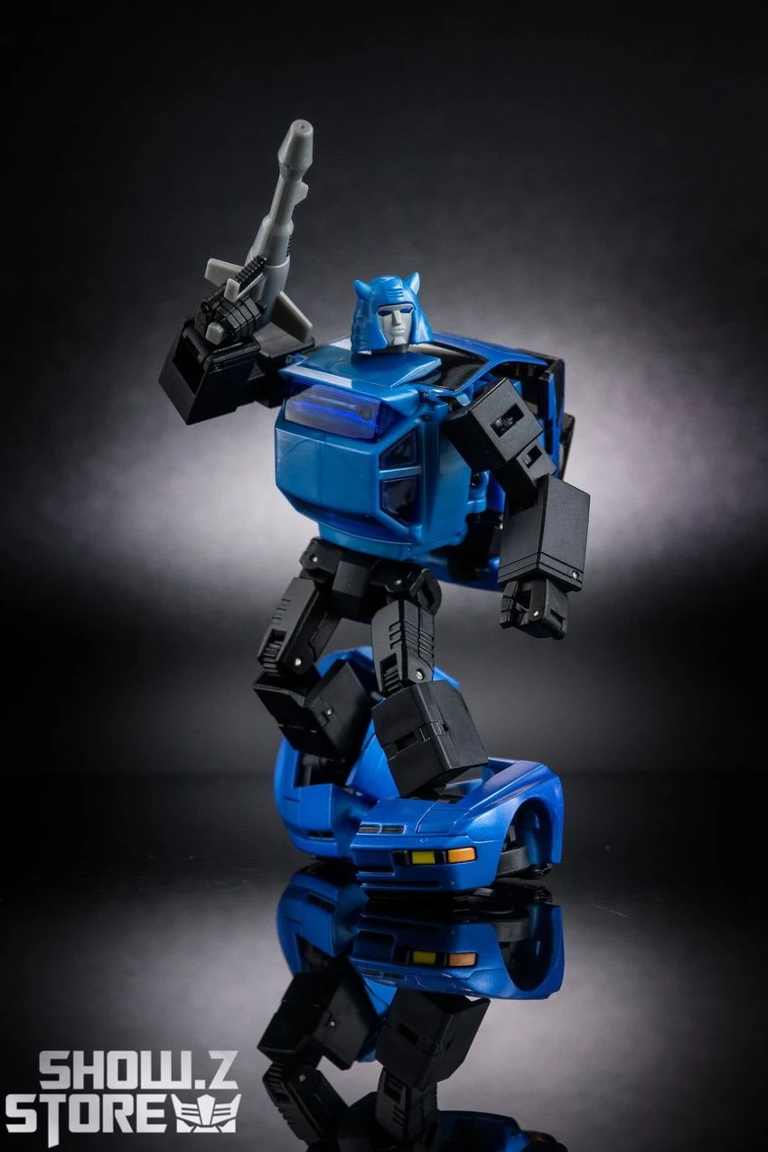 XTransbots MM-10B Toro Cliffjumper Blue Version - Image 3