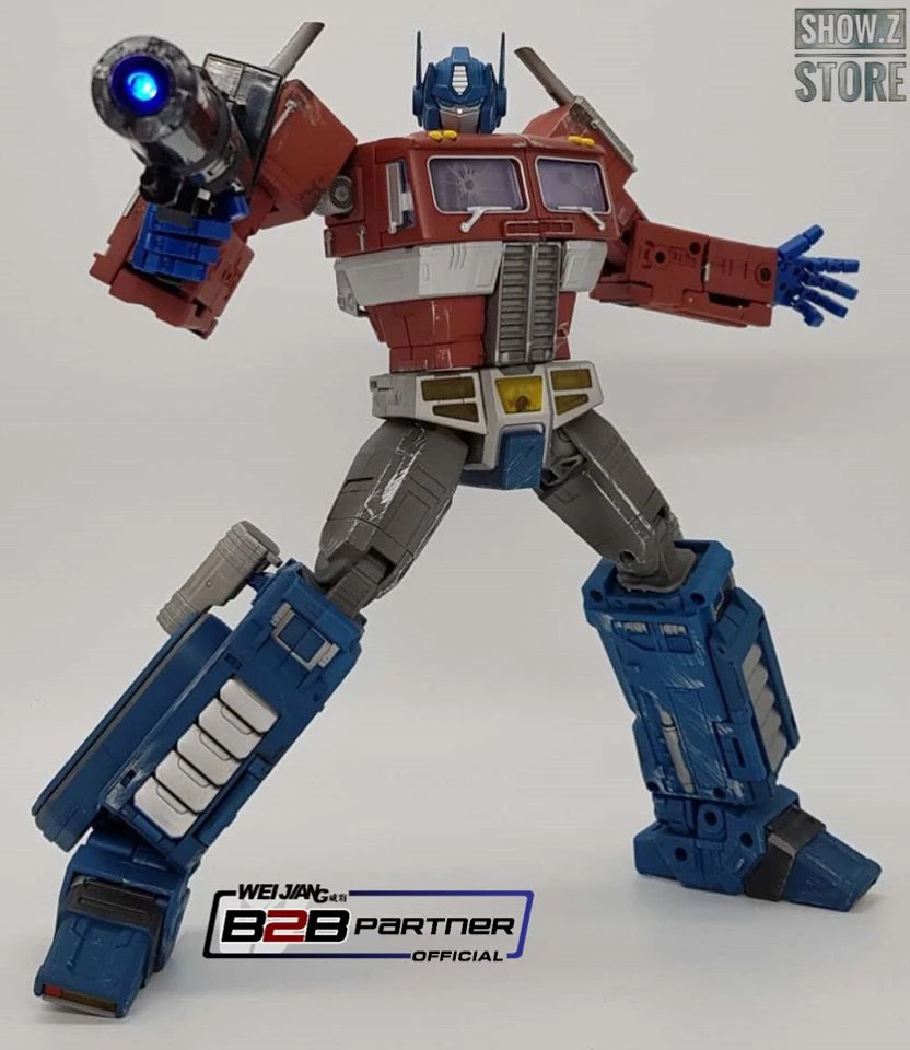 Weijiang MPP-10 Commander Optimus Prime Battle Damaged Oversized Limited Edition W/ Custom Display Base - Image 5
