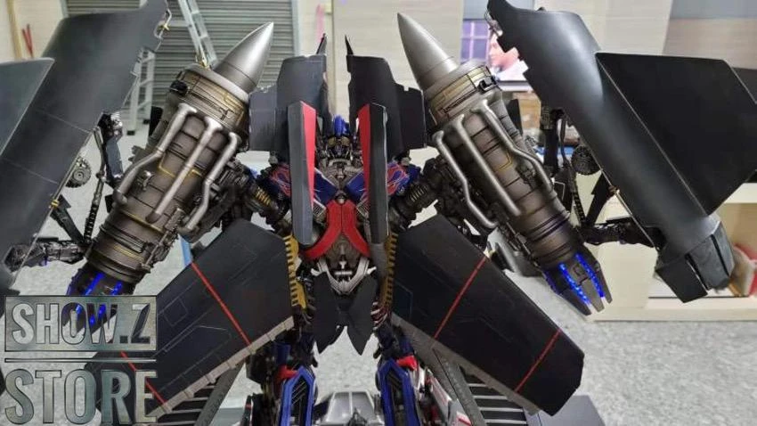 HEAT Studio Custom Made Jetpower Optimus Prime Statue - Image 3