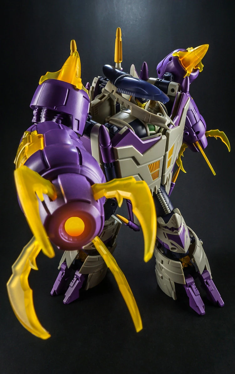 Garatron GOD-01 Thunderstorm Thunderwing - Image 7